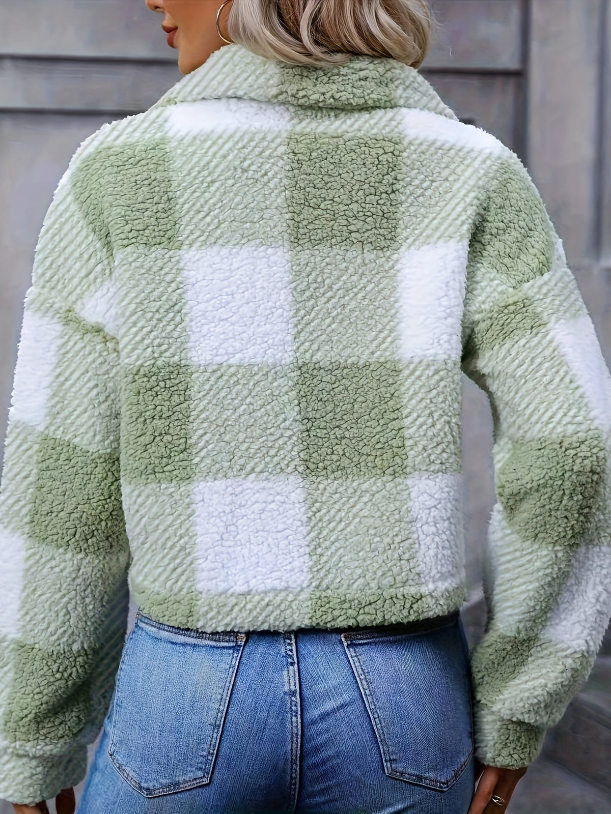 Lila | Women's Cropped Plaid Winter Jacket – Cozy Plush Jacket
