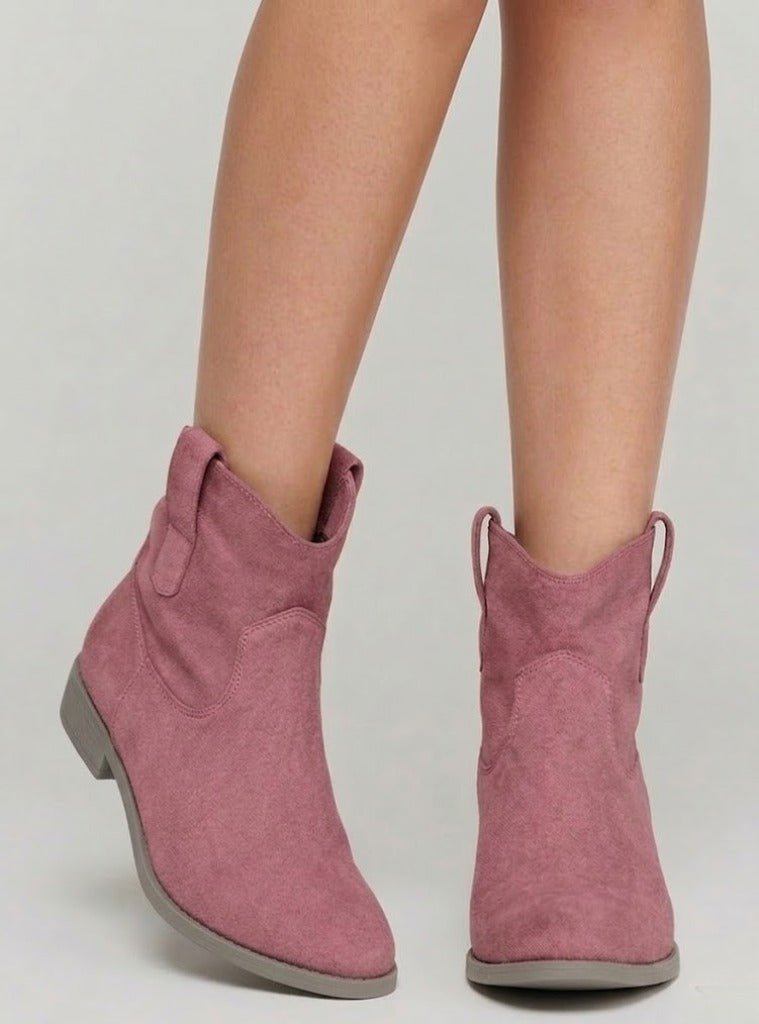 Aurora | Women's Ranch Style Winter Boots – Western Inspired Fall Boots