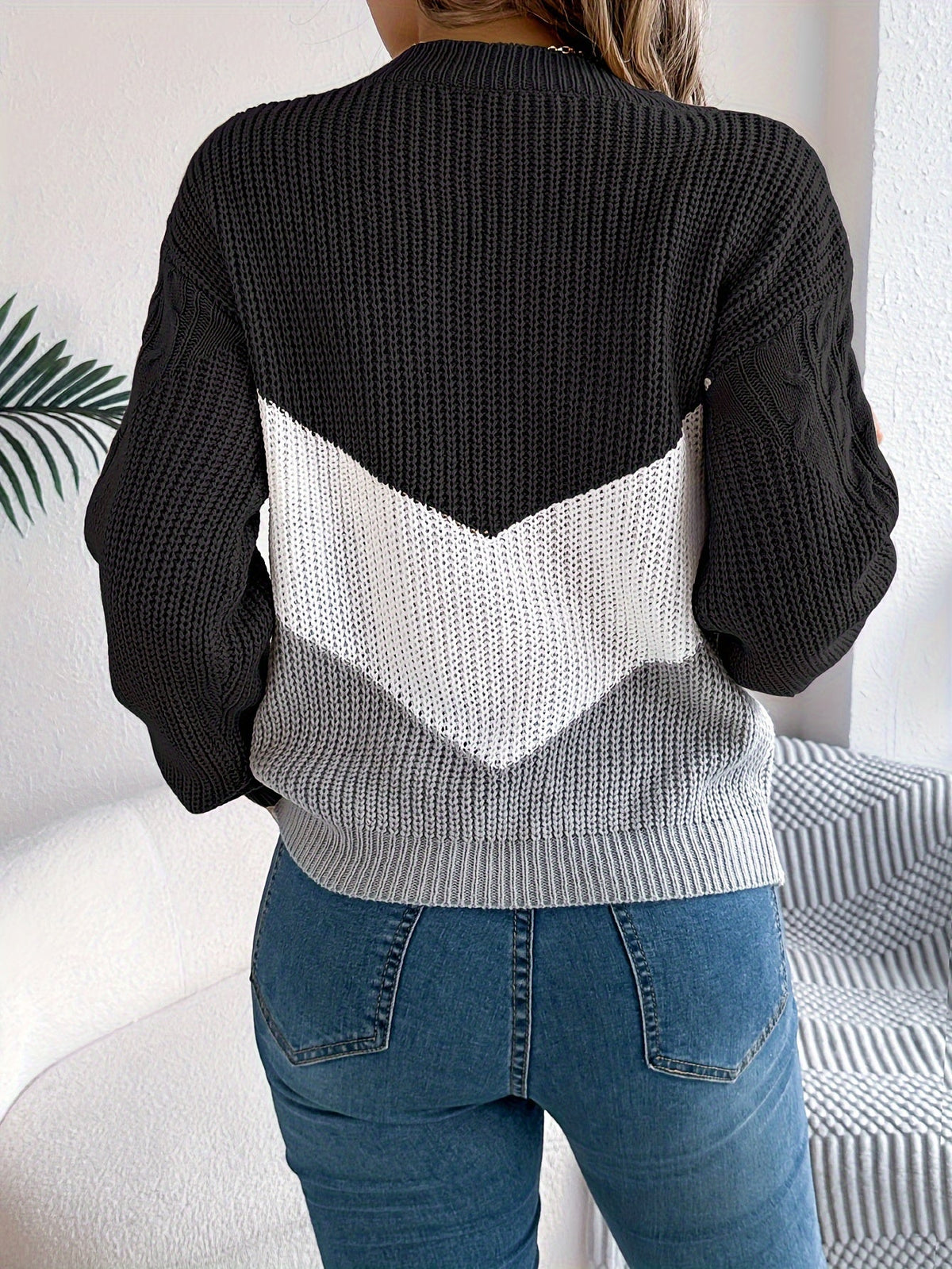 Bianca | Women's Color Block Knit Sweater – Crew Neck Pullover